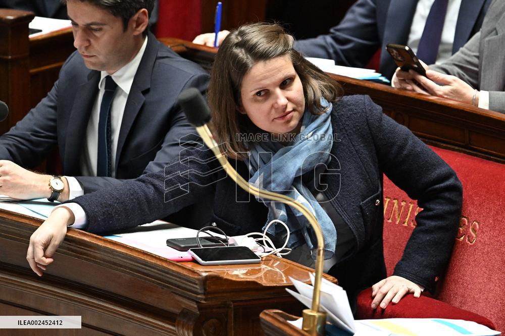 Questions to the Government - Paris.