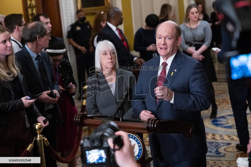 Weekly Senate Policy Luncheon - Washington