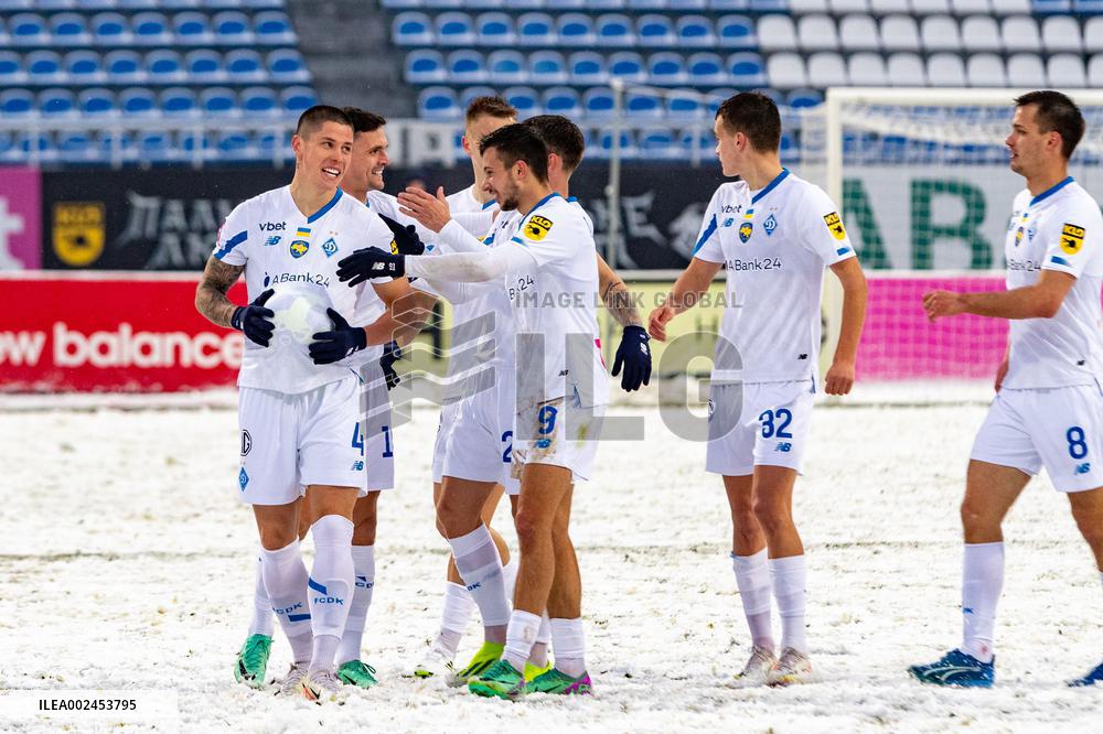 FC Dynamo vs FC Zoria - 2:0