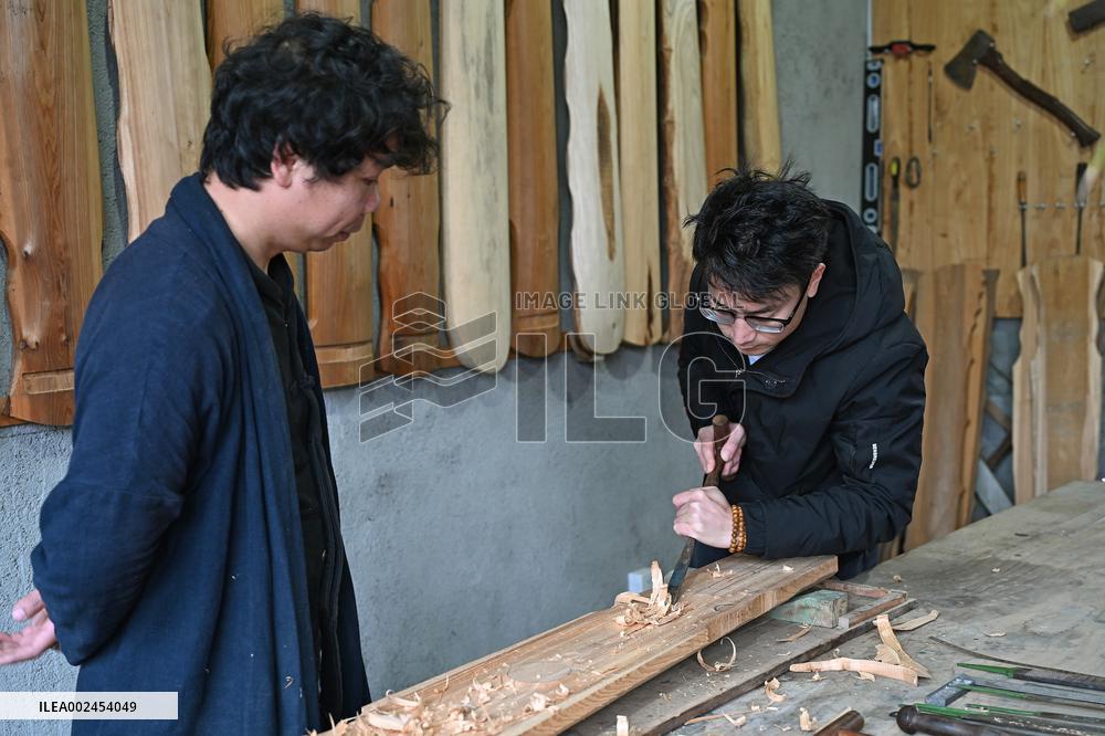 (MASTER OF CRAFTS) CHINA-JIANGXI-GUQIN MAKER (CN)