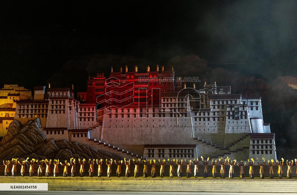 (InXizang) CHINA-XIZANG-LHASA-OPERA-PRINCESS WENCHENG (CN)