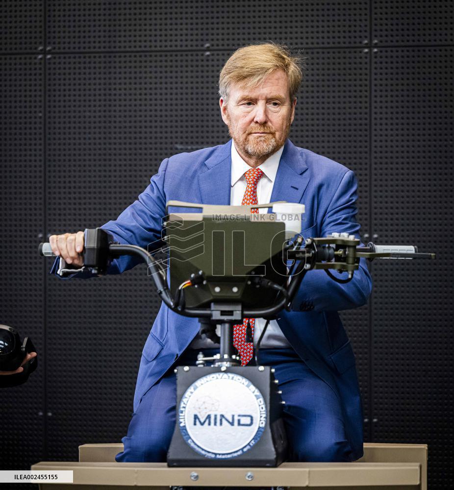 King Willem-Alexander Visits Innovation Hub Mindbase - Rotterdam