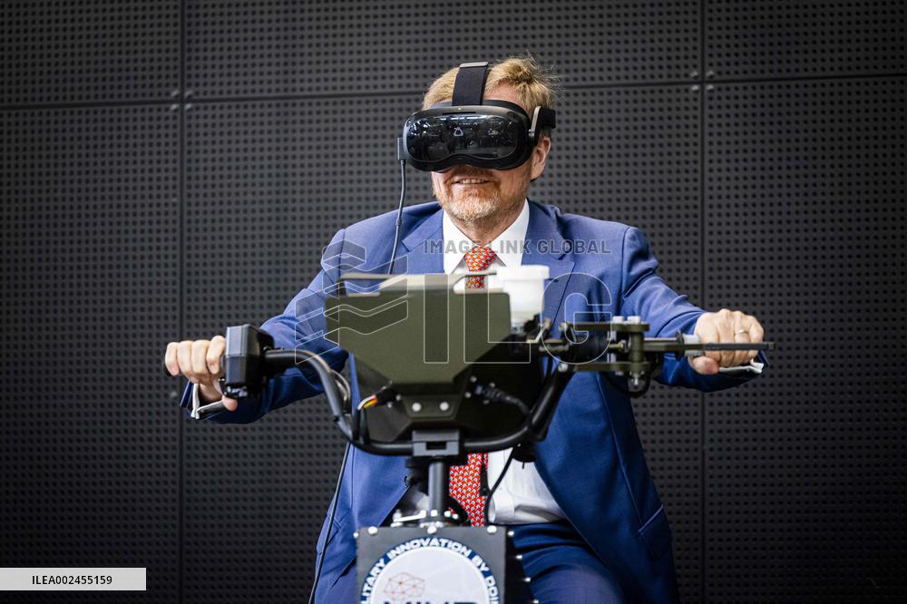 King Willem-Alexander Visits Innovation Hub Mindbase - Rotterdam