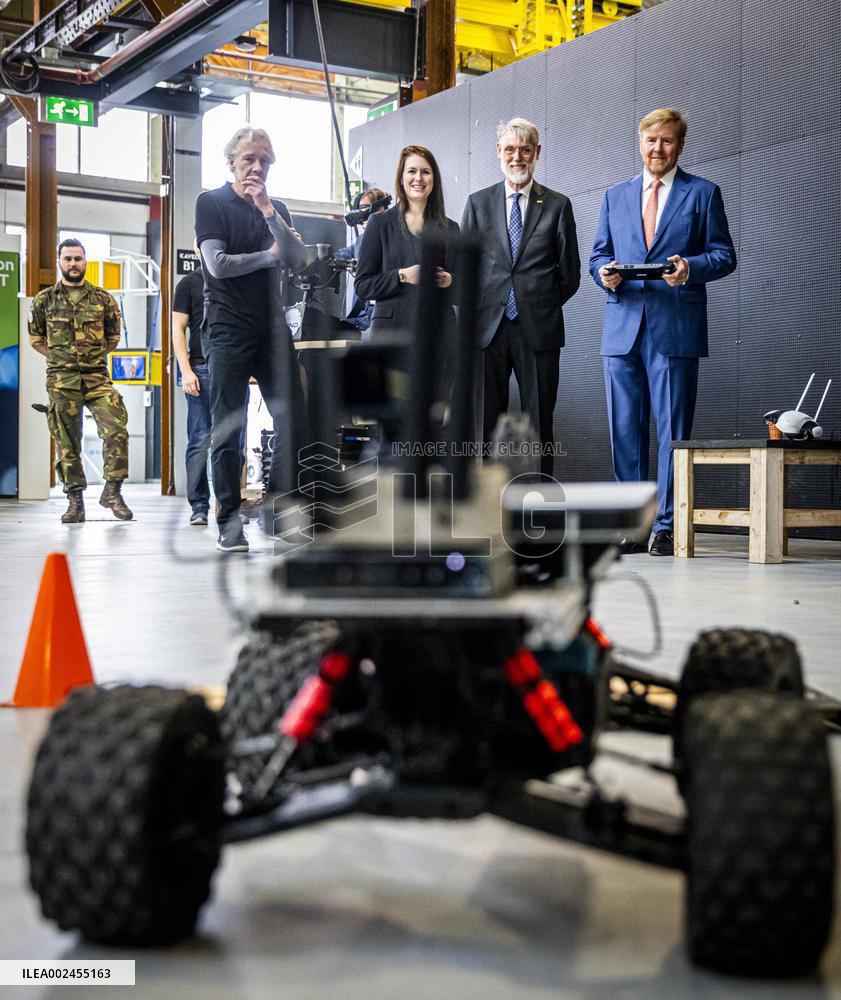 King Willem-Alexander Visits Innovation Hub Mindbase - Rotterdam