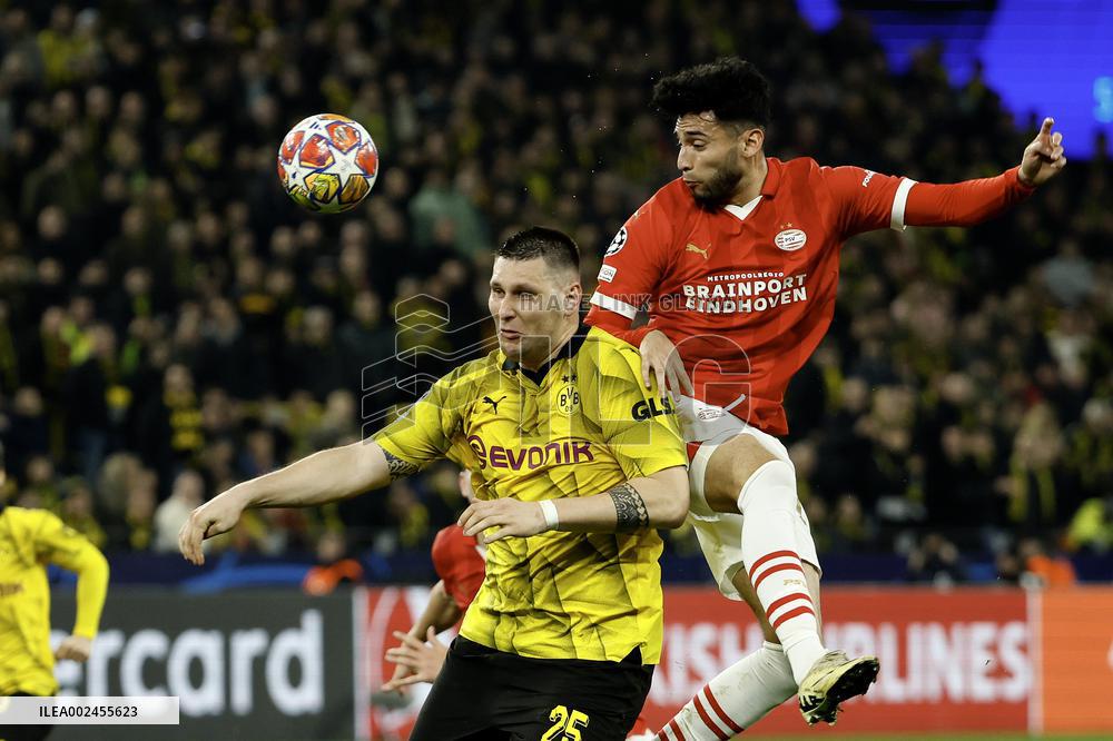 (SP)GERMANY-DORTMUND-FOOTBALL-UEFA CHAMPIONS LEAGUE-DORTMUND VS PSV EINDHOVEN