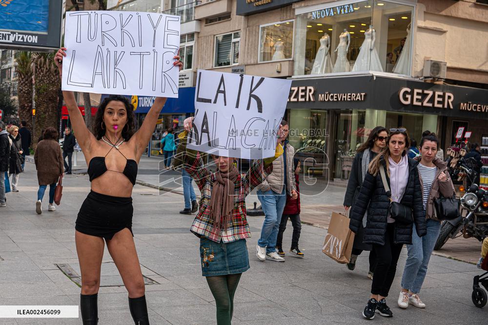 Demonstration For Secularism - Istanbul