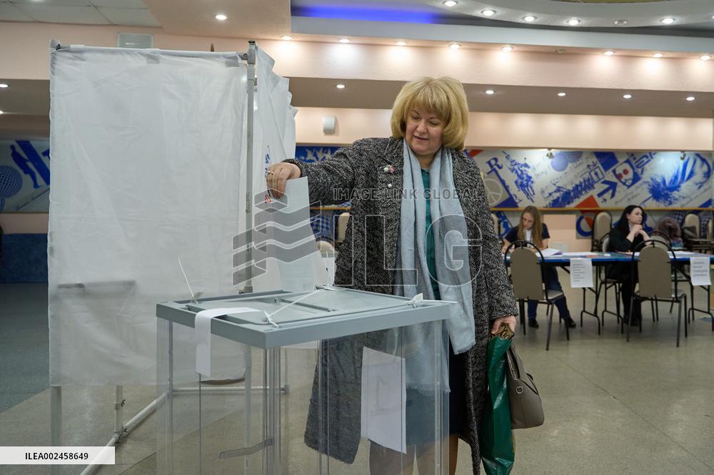 RUSSIA-VLADIVOSTOK-PRESIDENTIAL ELECTION-VOTING