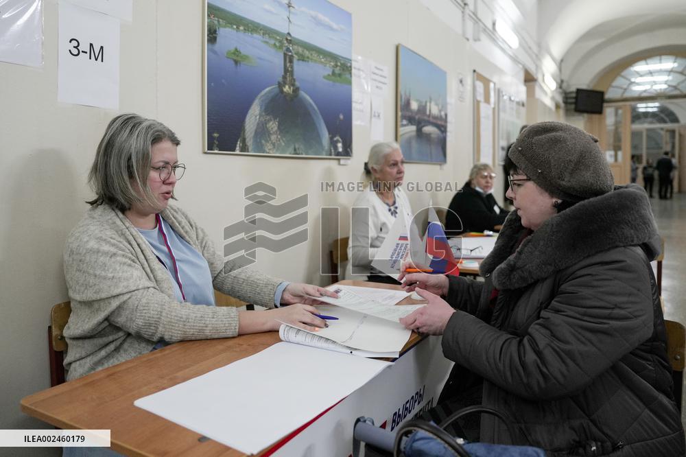 RUSSIA-ST.PETERSBURG-PRESIDENTIAL ELECTION-VOTING