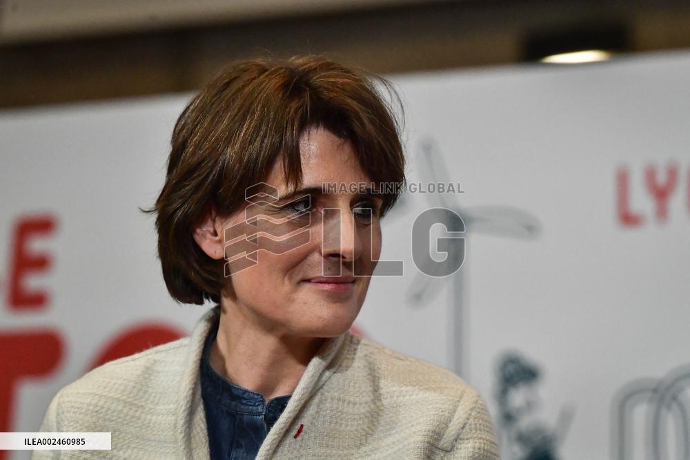 Ministerial Visit To the Top Jeunes at CESE - Paris