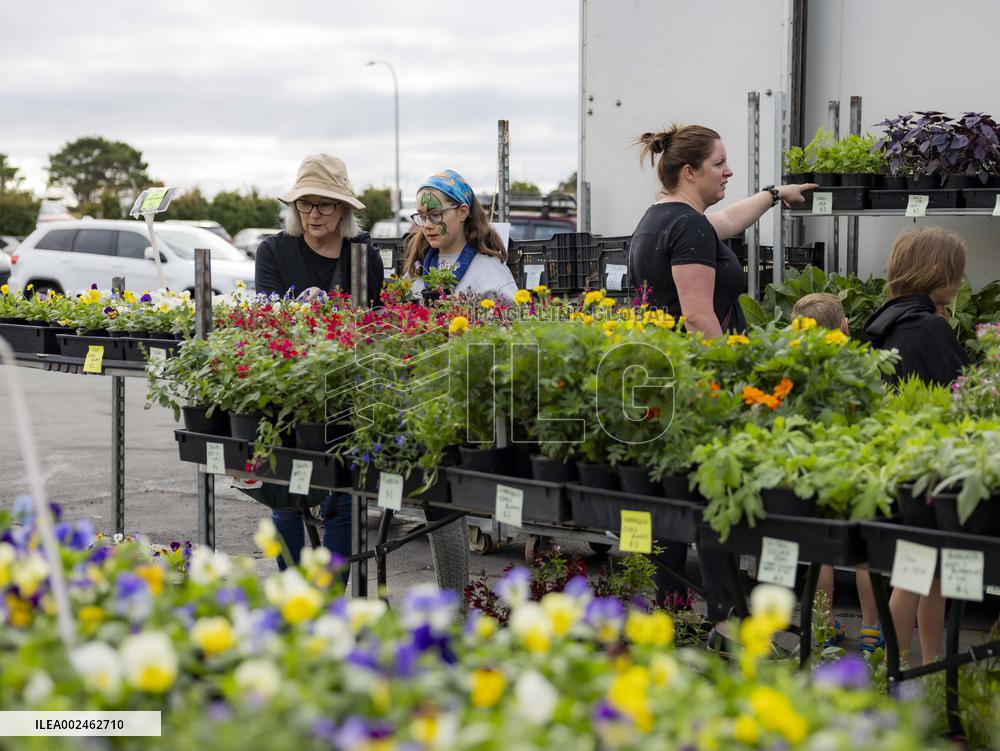 AUSTRALIA-CANBERRA-FARMERS MARKET