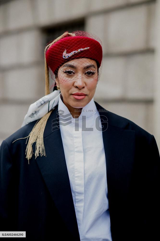 PFW - Miu Miu Street Style