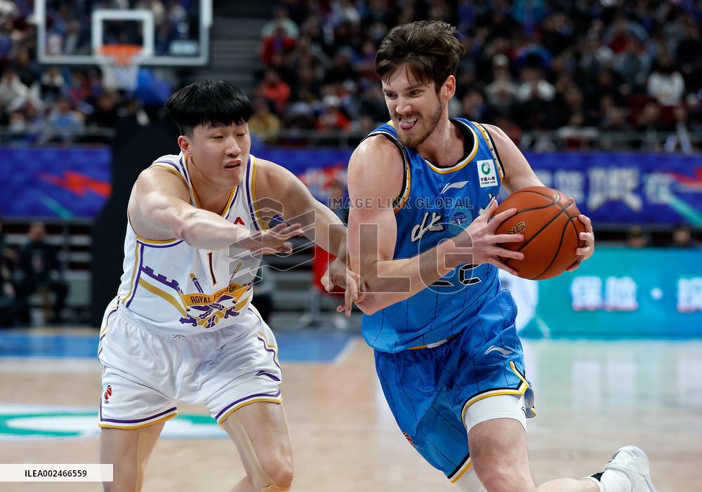 (SP)CHINA-BEIJING-BASKETBALL-CBA LEAGUE-BJ ROYAL FIGHTERS VS BJ DUCKS(CN)