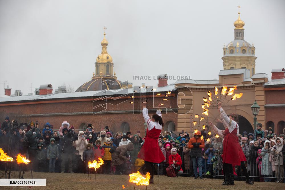 RUSSIA-ST. PETERSBURG-MASLENITSA-CELEBRATION