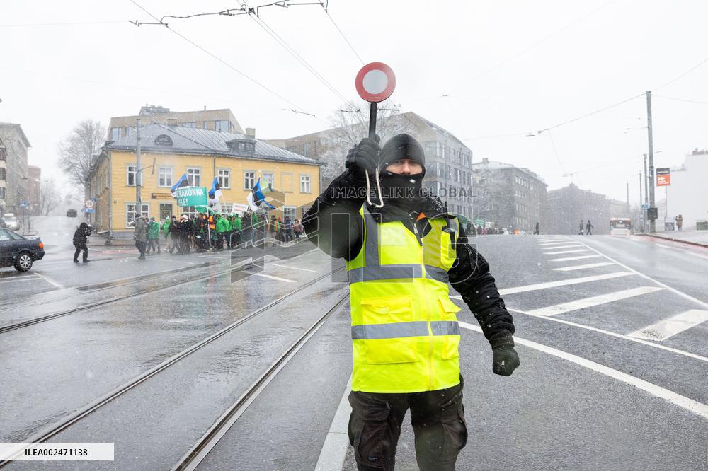 Center Party meeting to protest against car tax