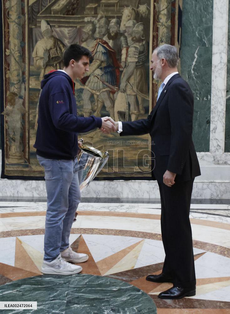 King Felipe Receives European Aquatic Championships' Medalists - Barcelona