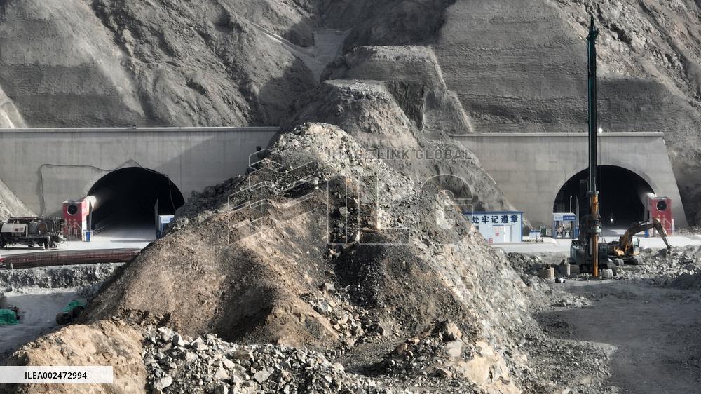 Expressway Tunnel Constrction in Bazhou