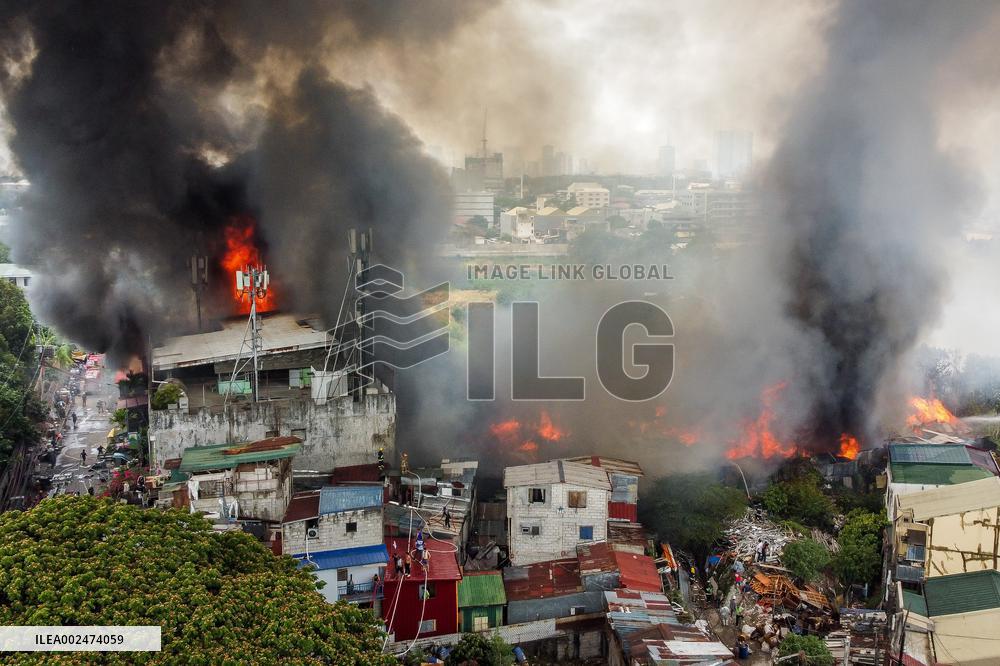 THE PHILIPPINES-QUEZON CITY-FIRE