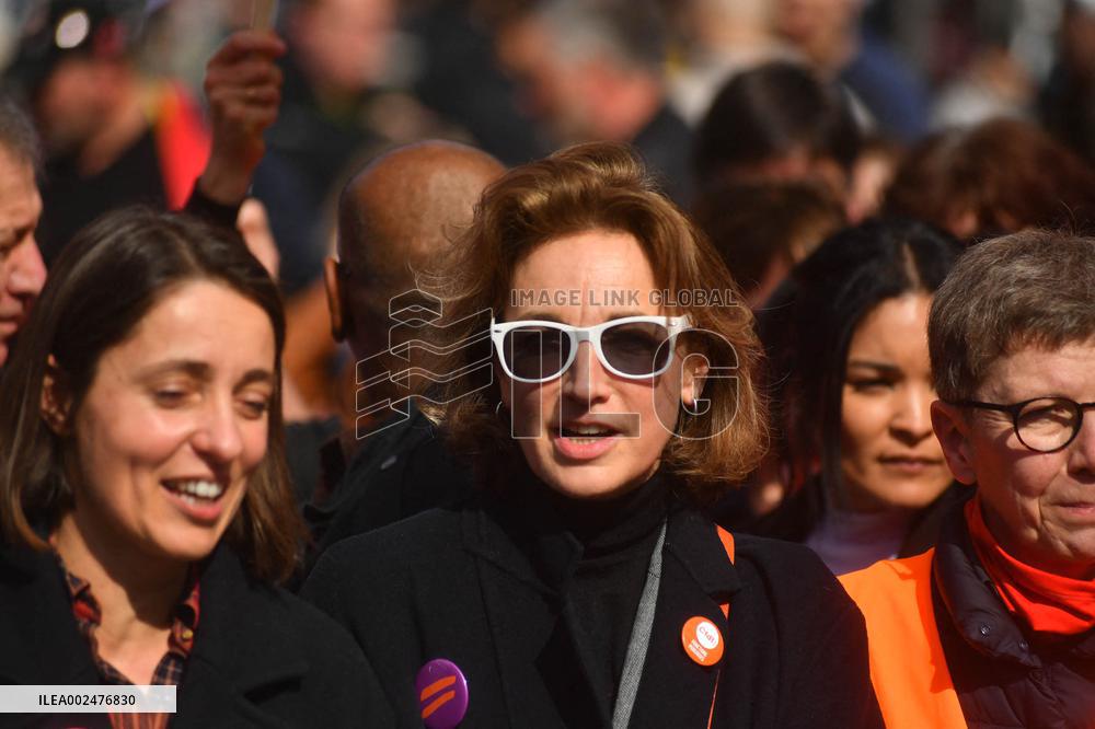 Public Sector Workers Demonstrate - Paris