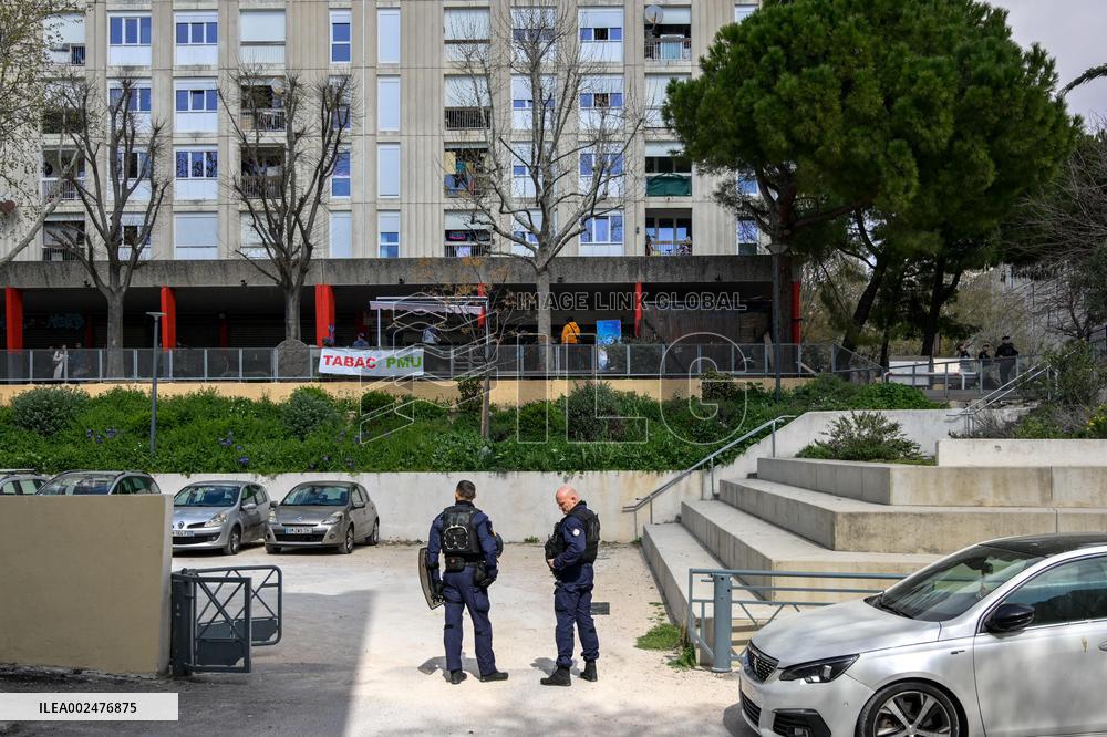Drug Trafficking Hits La Castellane District - Marseille
