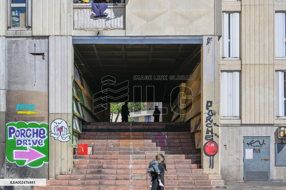 Drug Trafficking Hits La Castellane District - Marseille
