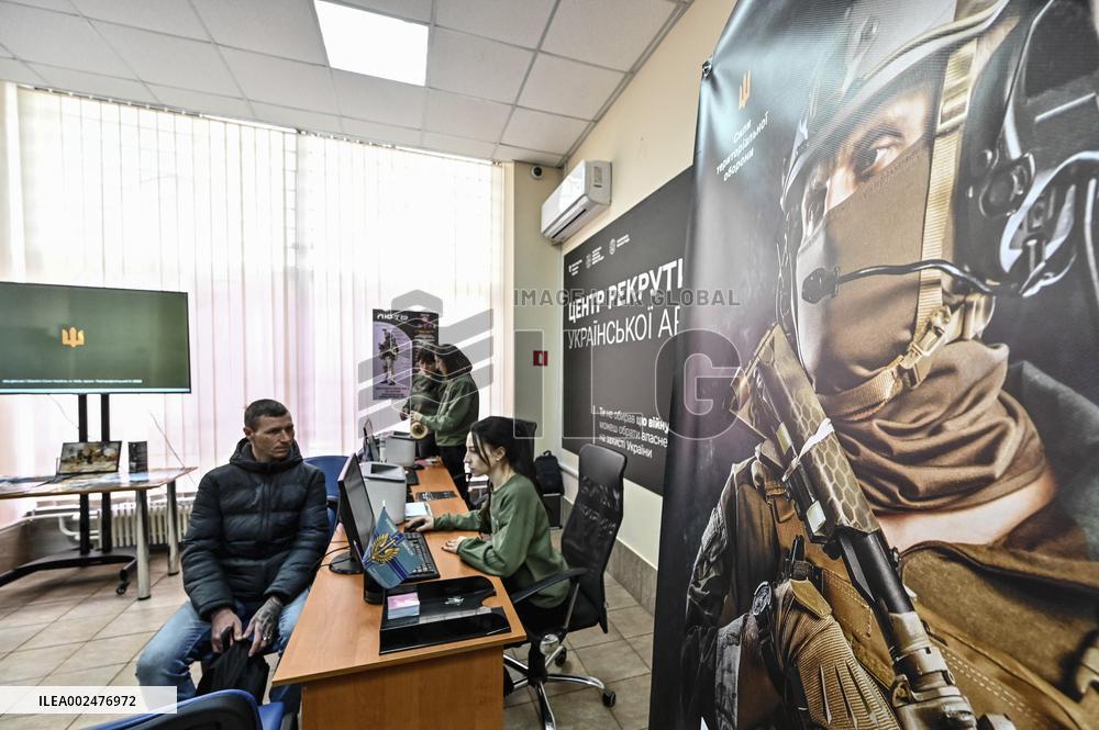 Recruitment center for Defense Forces opened in Zaporizhzhia