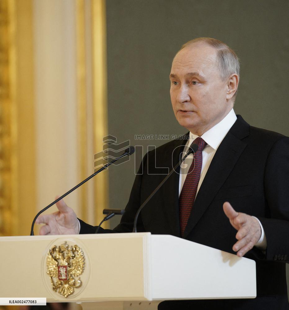Putin Meets With His Election Agents - Moscow