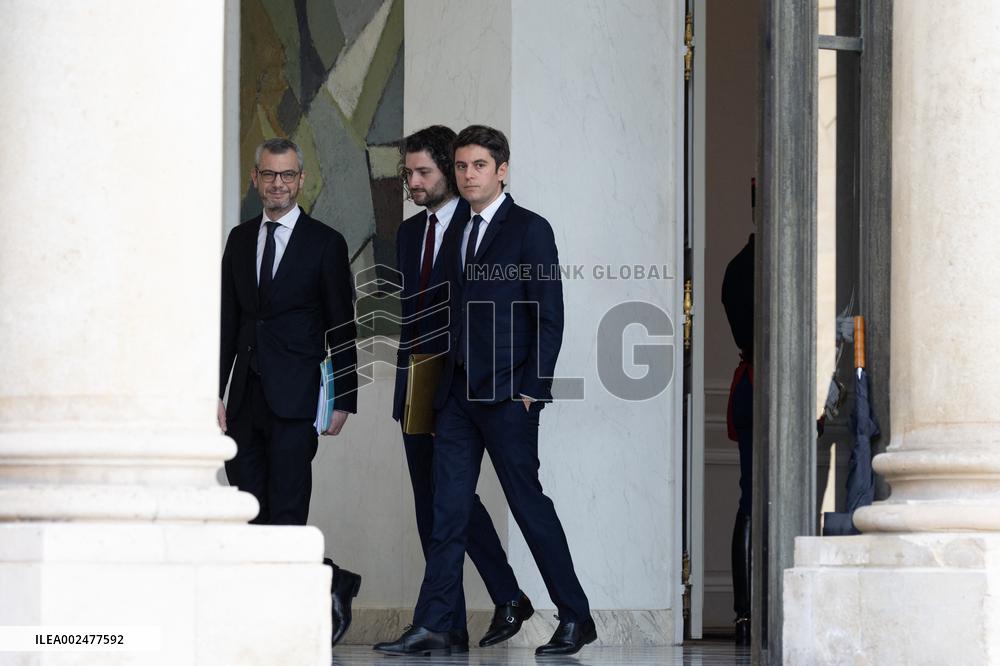 Weekly Cabinet Meeting - Paris