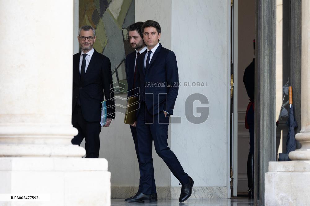 Weekly Cabinet Meeting - Paris