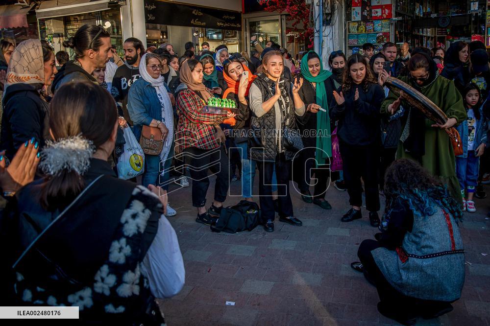 Tajrish Bazaar Pepares For Nowruz -Tehran