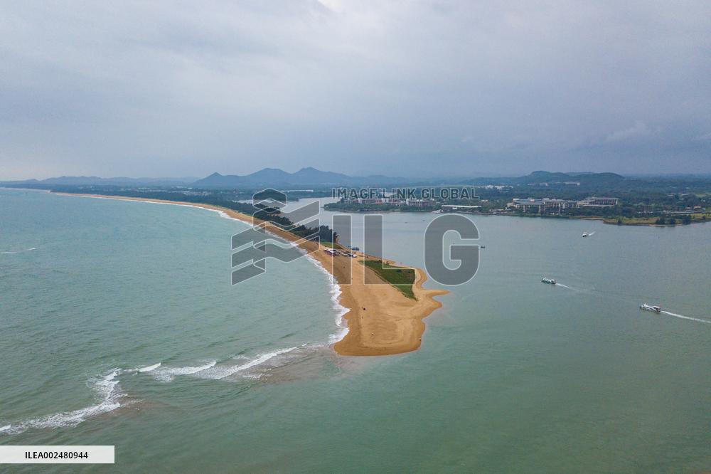 (HainanOutlook)CHINA-HAINAN-BOAO-COASTAL HIGHWAY FOR SIGHTSEEING (CN)
