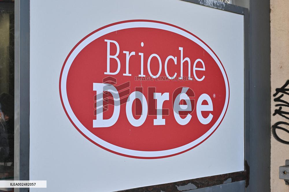 Illustrations Of Commercial Signs And Shops - Lyon