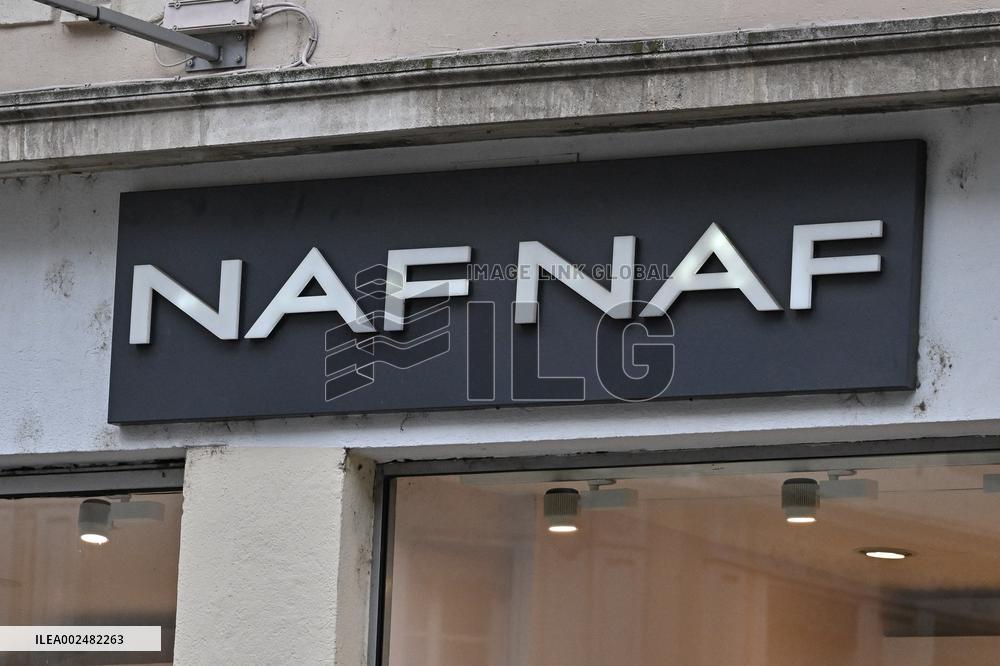 Illustrations Of Commercial Signs And Shops - Lyon