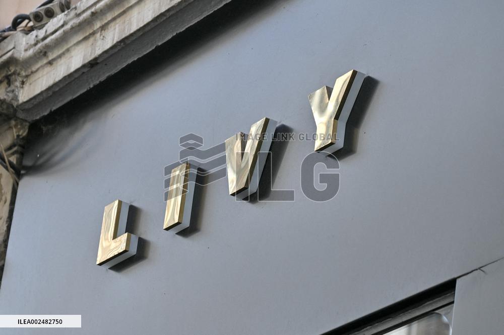 Illustrations Of Commercial Signs And Shops - Lyon