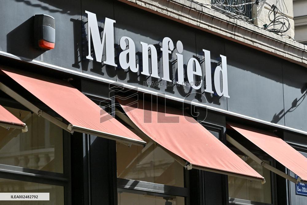 Illustrations Of Commercial Signs And Shops - Lyon