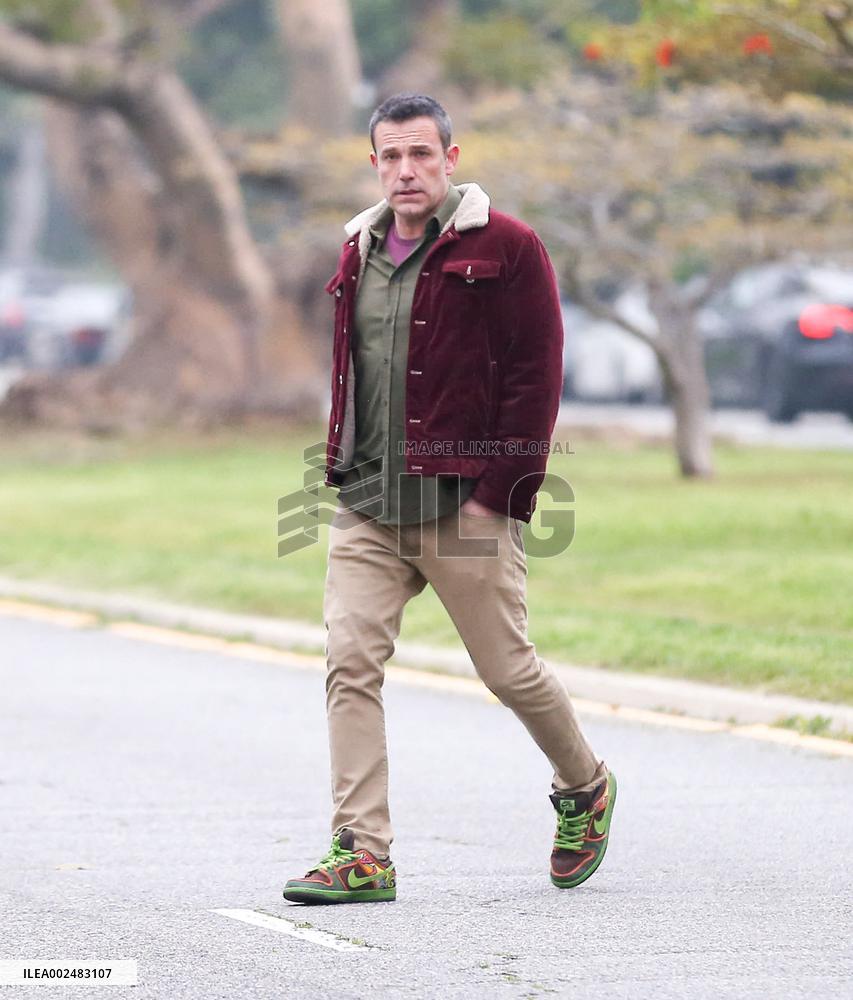 Ben Affleck Out With Son - LA