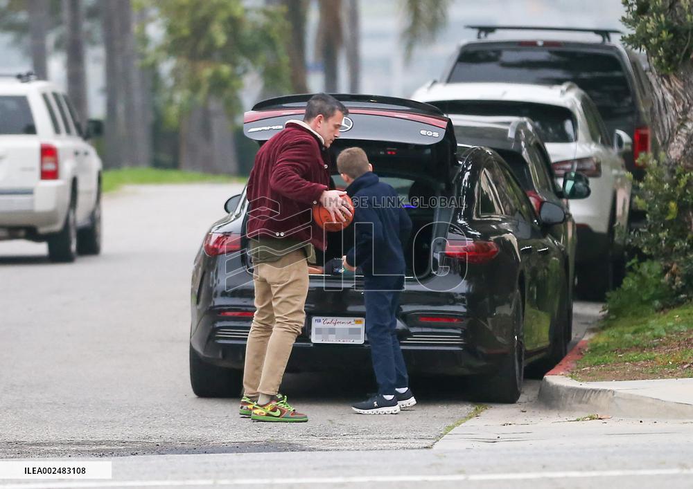 Ben Affleck Out With Son - LA