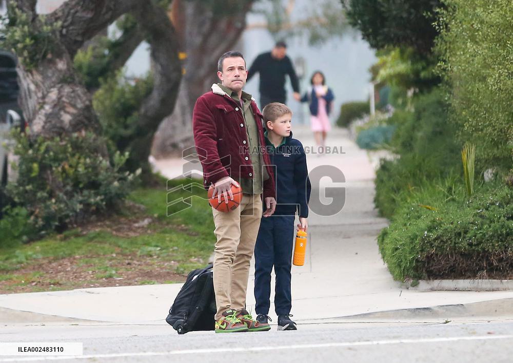 Ben Affleck Out With Son - LA