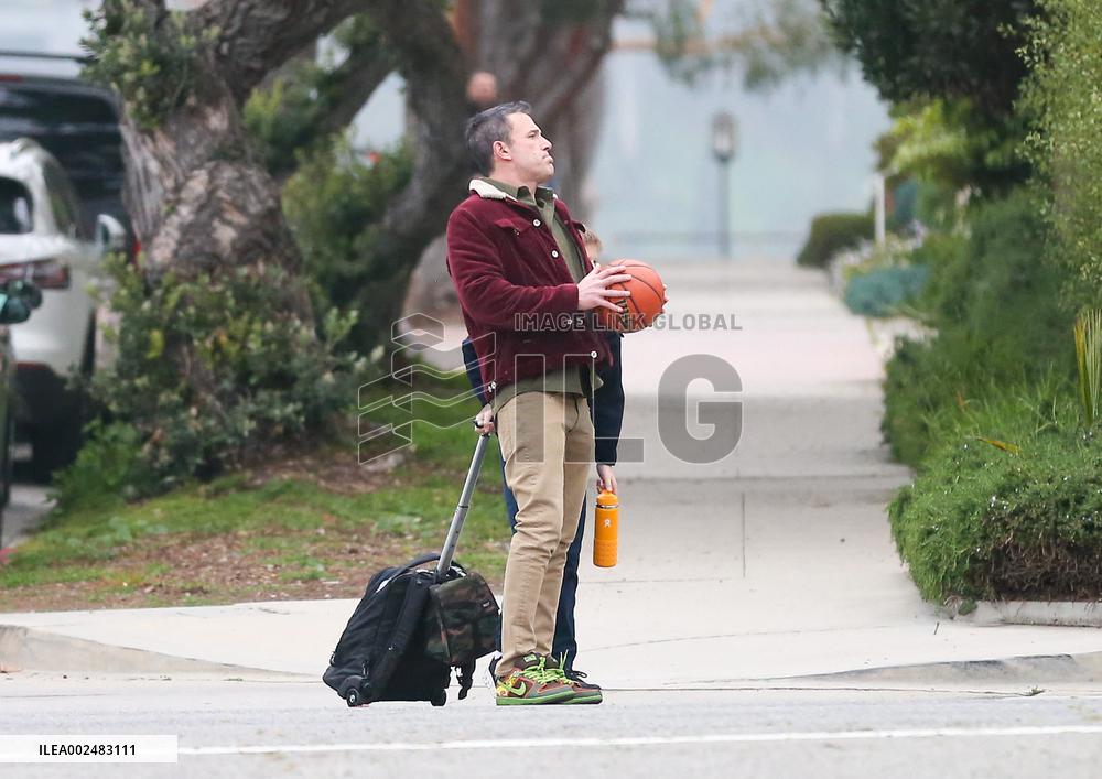 Ben Affleck Out With Son - LA