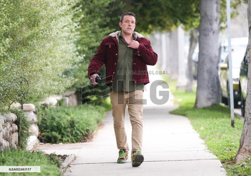 Ben Affleck Out With Son - LA