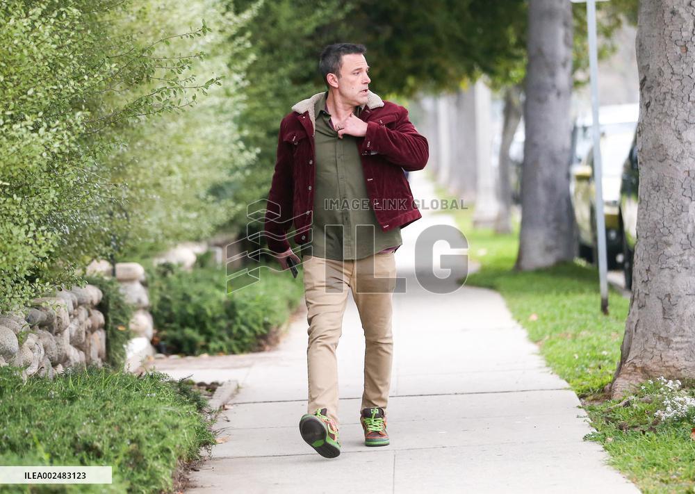 Ben Affleck Out With Son - LA