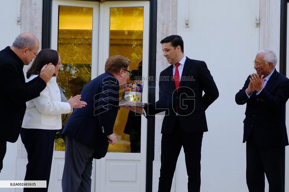 Government awards Herman José the Medal of Cultural Honour