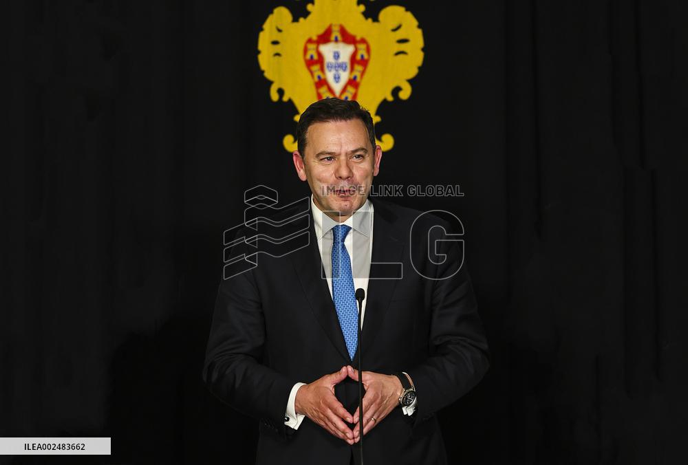 Marcelo Rebelo de Sousa receives the AD