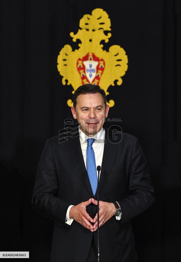 Marcelo Rebelo de Sousa receives the AD