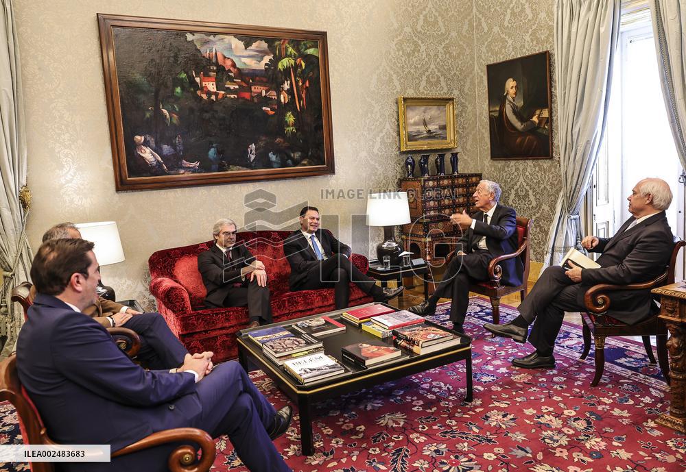 Marcelo Rebelo de Sousa receives the AD