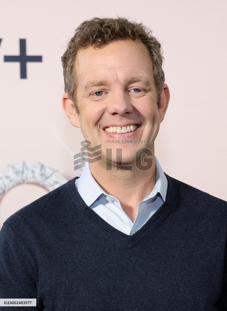 Loot Season 2 Photocall - LA