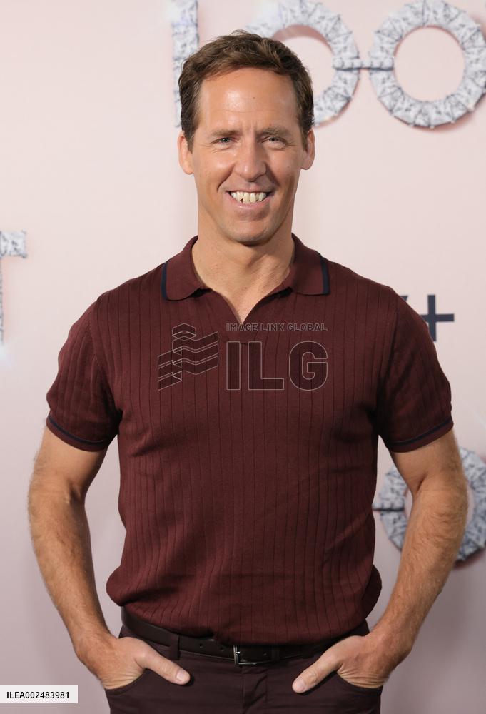 Loot Season 2 Photocall - LA