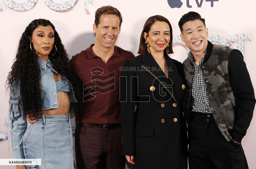 Loot Season 2 Photocall - LA