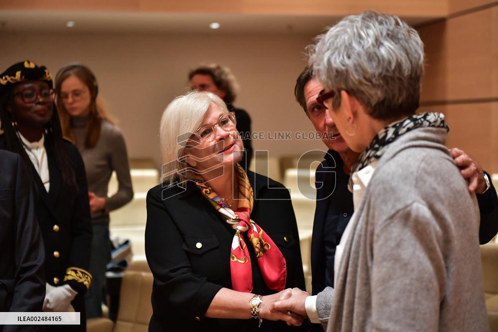 Catherine Vautrin Visits L’Oreal HQs - Clichy-la-Garenne