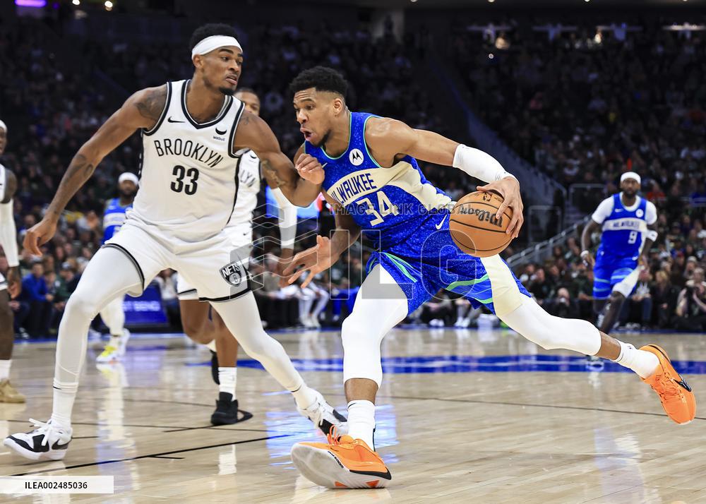 (SP)U.S.-MILWAUKEE-BASKETBALL-NBA-BUCKS VS NETS