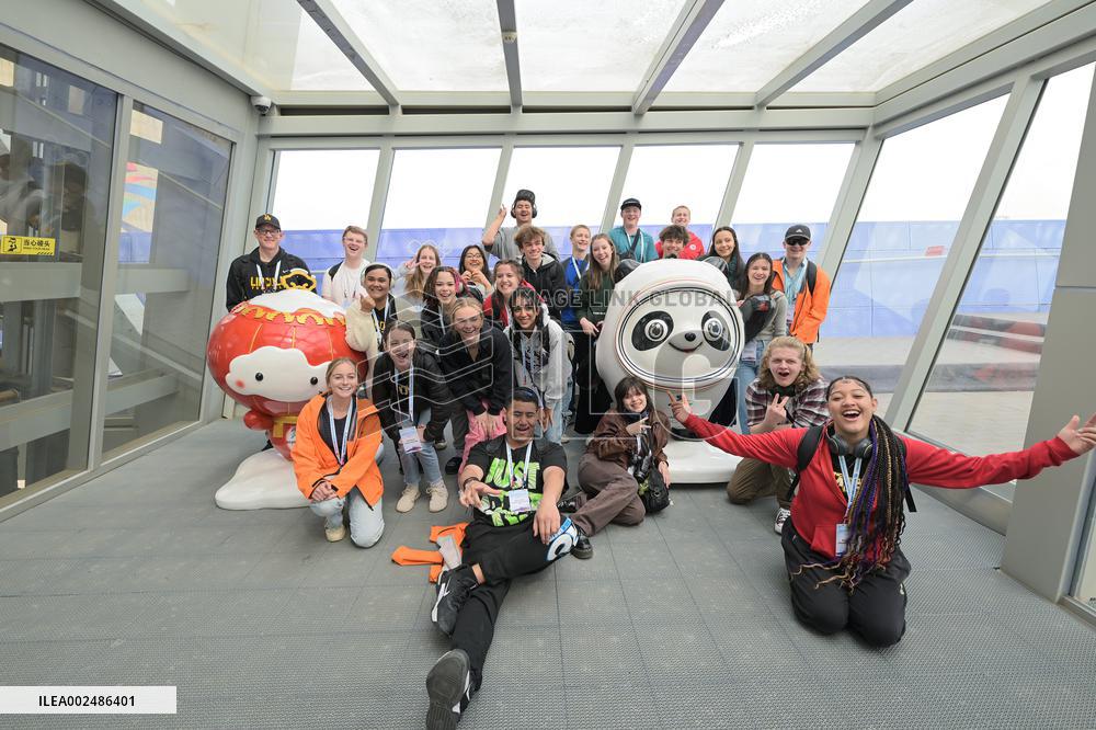 CHINA-BEIJING-U.S.-WASHINGTON-HIGH SCHOOL DELEGATION (CN)